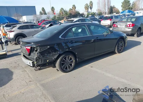 2017 Toyota Camry Se z USA, uszkodzony, nr VIN 4T1BF1FK2HU430120